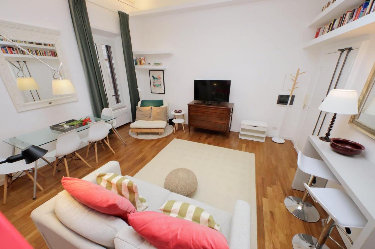 4Bnb - Serpenti Delightful Apartment Rome Luaran gambar